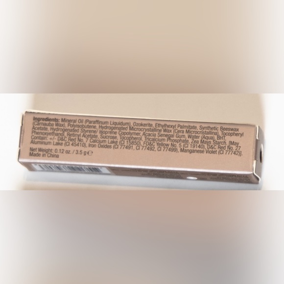 Manna Kadar LipLocked Priming Lipstick in Lily - Picture 4 of 5